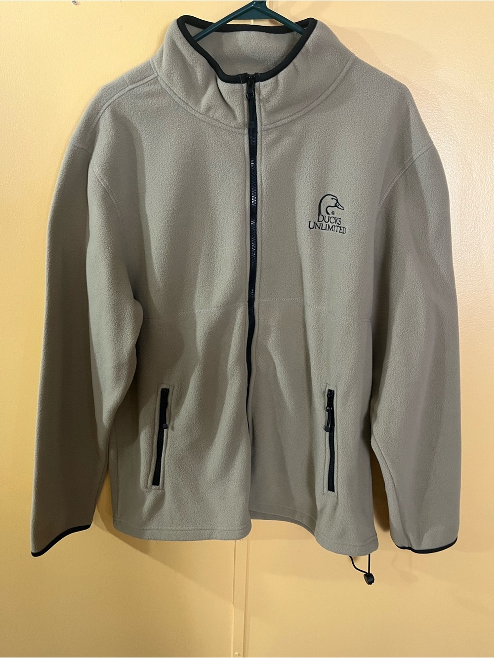 Men’s XL Ducks Unlimited Beige Lightweight Fleece Jacket - Full Zip